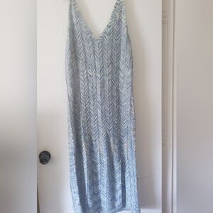 Madden NYC Ladies Size XL Blue Chevron Knit Maxi Dress